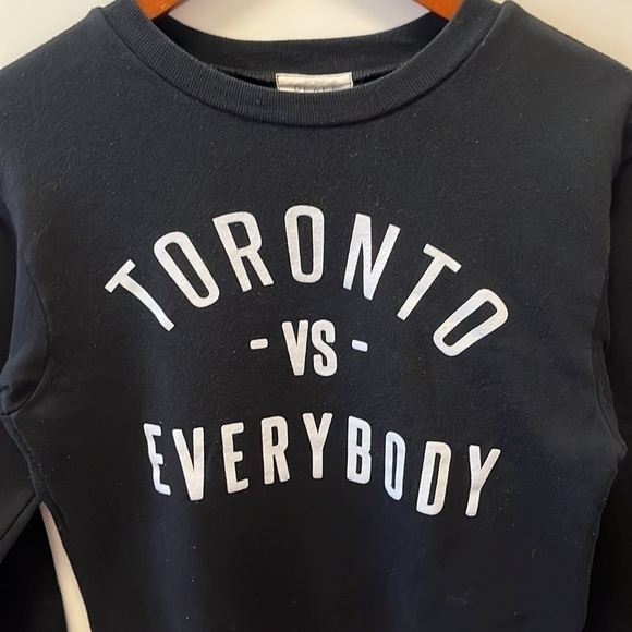 Peace Collective Toronto Vs Everybody Black Crewneck Sweatshirt Size XS - Picture 8 of 8